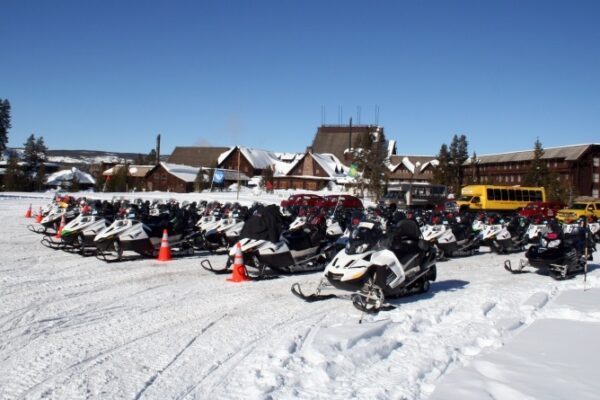 Some of the Important Health Benefits of Snowmobile Driving