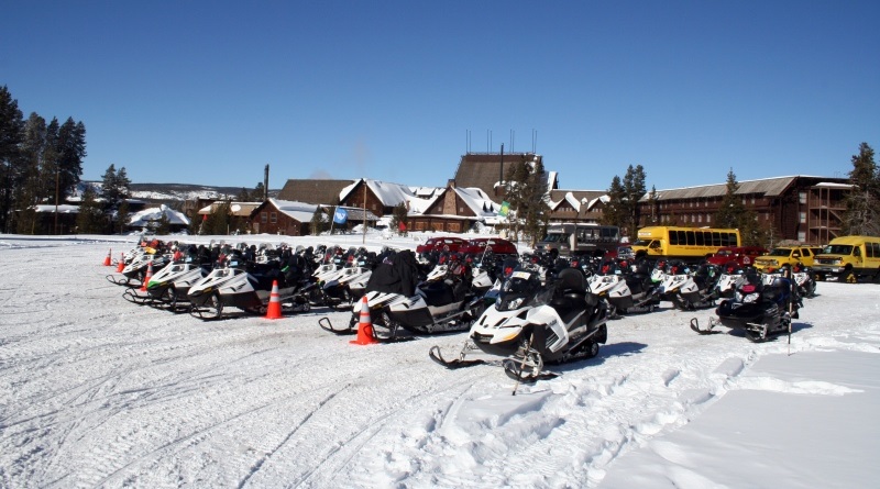 Some of the Important Health Benefits of Snowmobile Driving